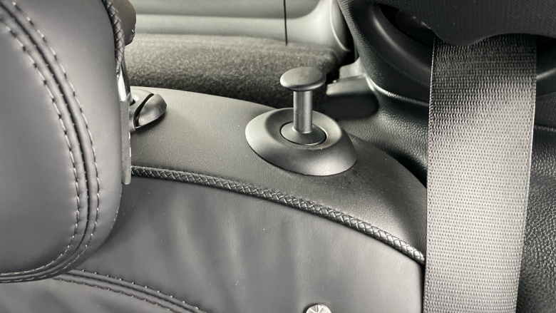 MINI Hatchback 135kW Cooper S Level 3 33kWh 3dr Auto Electric Hatchback